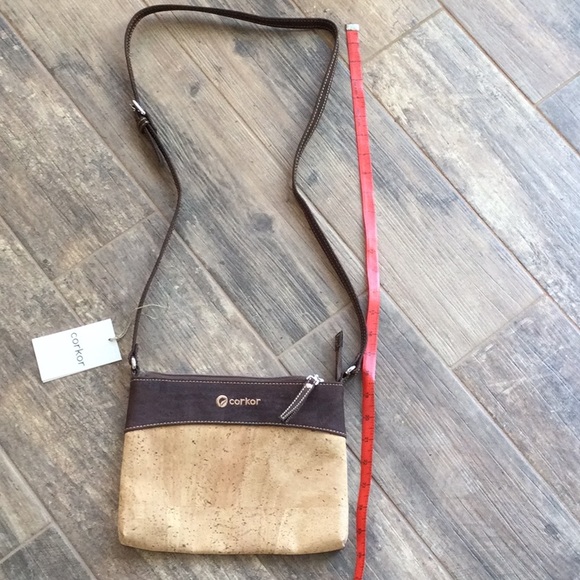 NWT Corkor Vegan Crossbody/Shoulder Bag with Adjustable Strap - Picture 10 of 10
